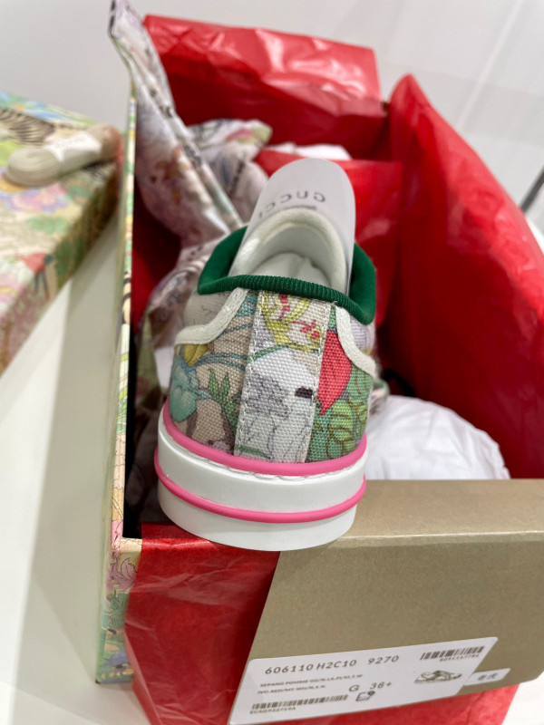 G*u*i tennis 1977 sneaker