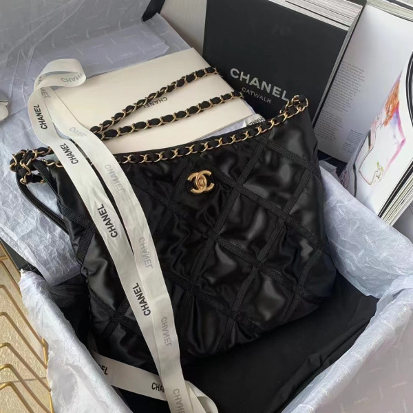 CL TOTE BAG