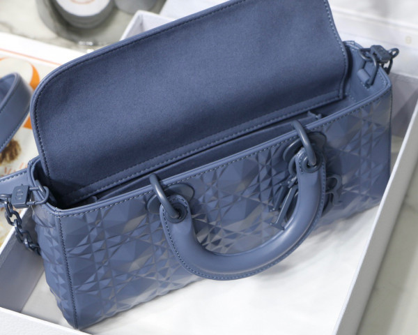 D*or lady d-joy bag