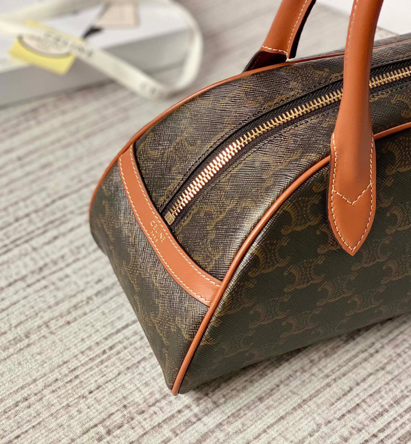 Ce**e boston in triomphe canvas and calfskin