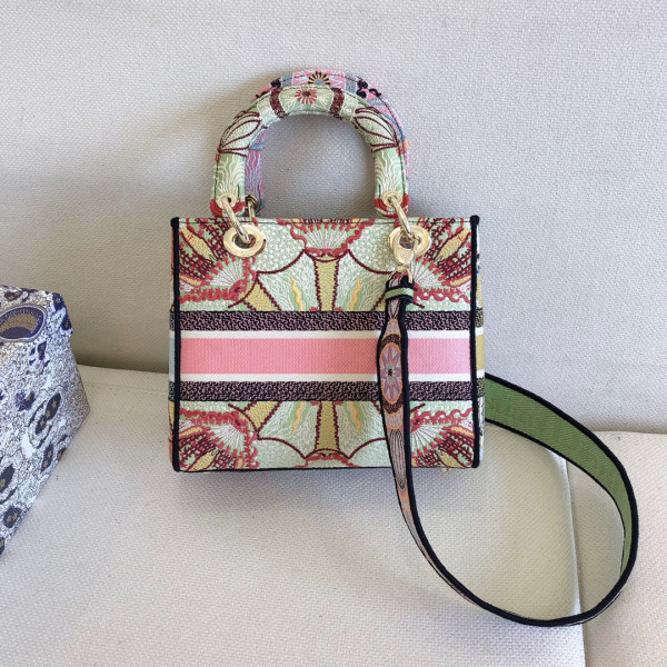 D*or lady d-lite bag