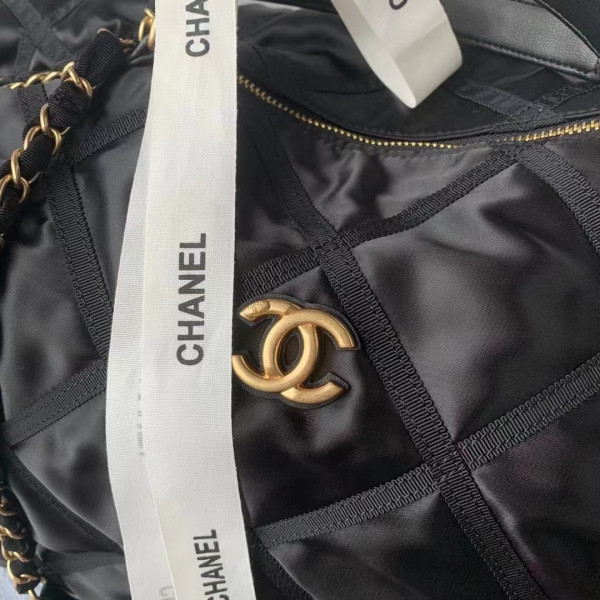CL TOTE BAG