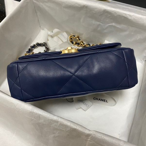 CL 19 FLAP BAG