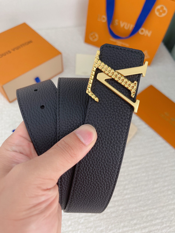 l**is V*t*n belt
