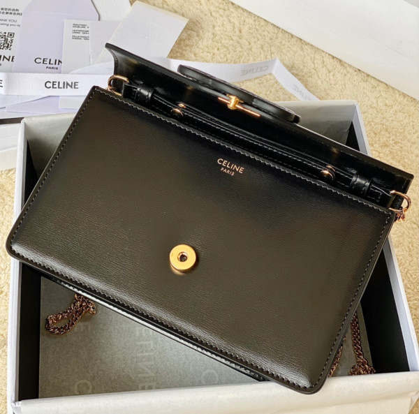 Ce**e wallet on chain cuir triomphe