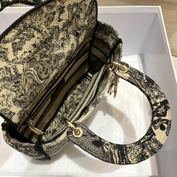 D*or lady d-lite bag