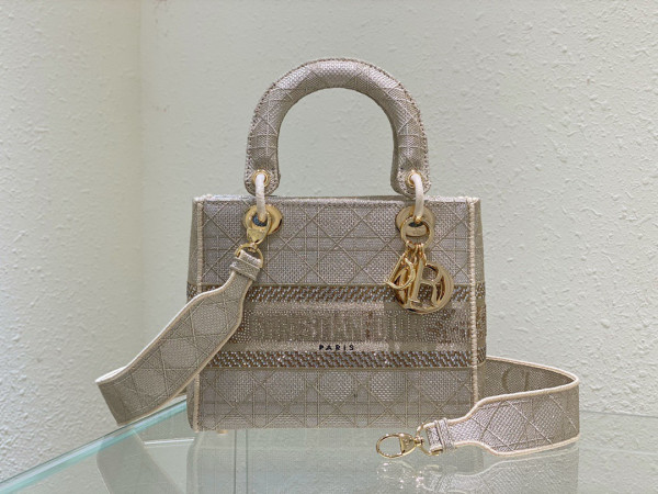 D*or lady d-lite bag