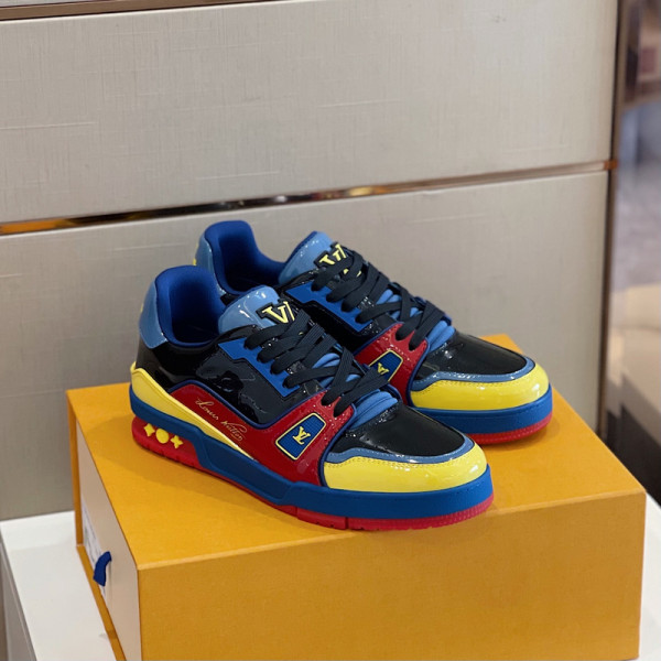 l**is V*t*n trainer sneaker