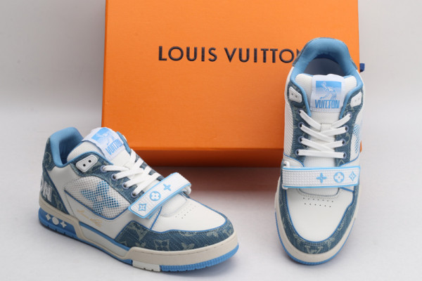 l**is V*t*n trainer sneaker
