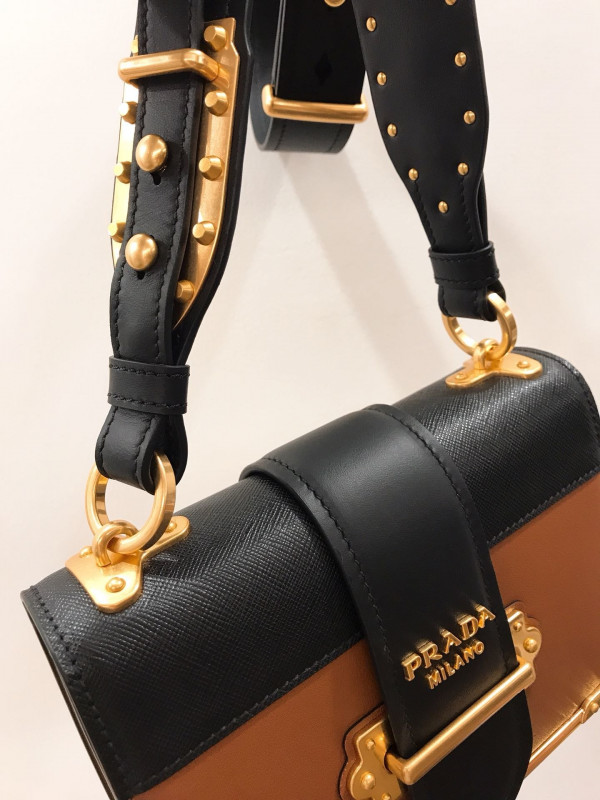 Pra*a cahier leather shoulder bag