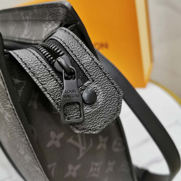 l**is V*t*n sac plat horizontal zippe