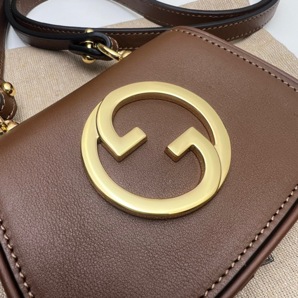 G*u*i blondie card case wallet