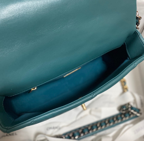 CL 19 FLAP BAG