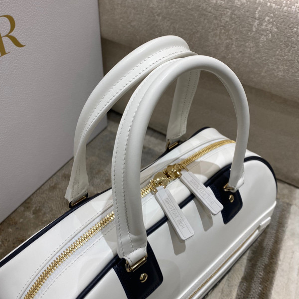 D*or medium vibe zip bowling bag