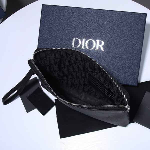 D*or pouch