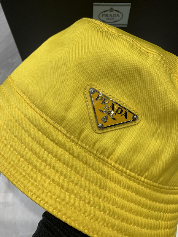 Pra*a nylon bucket hat