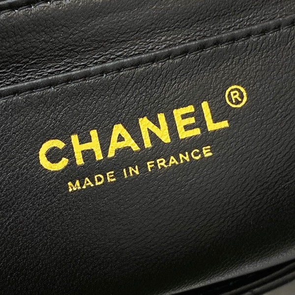 CL MINI FLAP BAG WITH TOP HANDLE