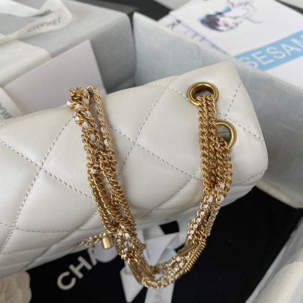 CL SMALL FLAP BAG