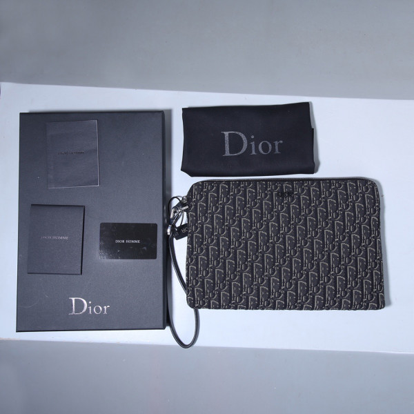 D*or pouch