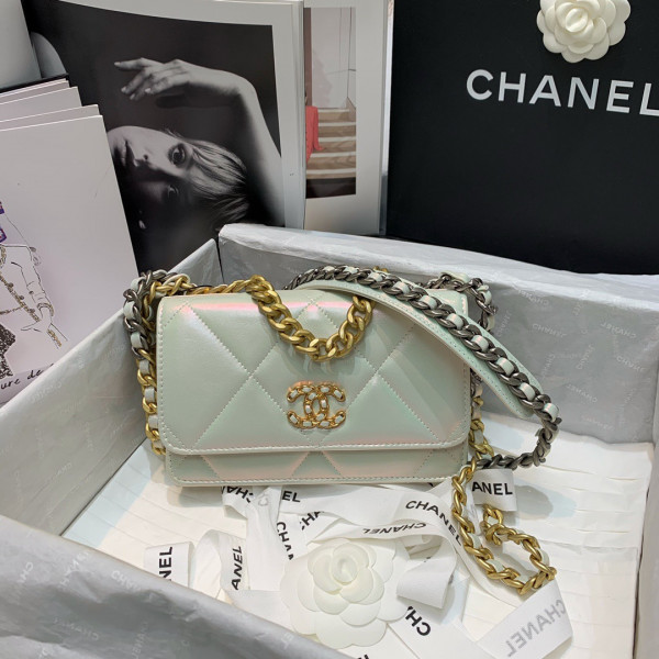 CL19 WALLET ON CHAIN