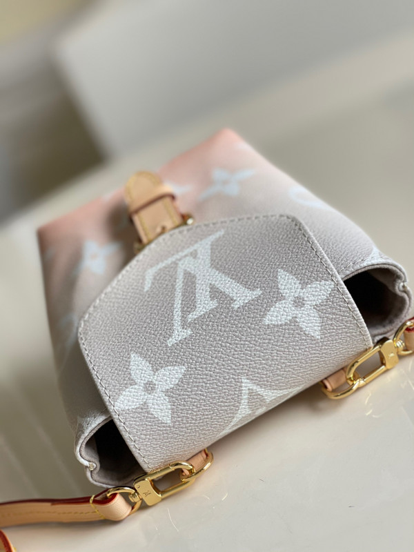 l**is V*t*n tiny backpack