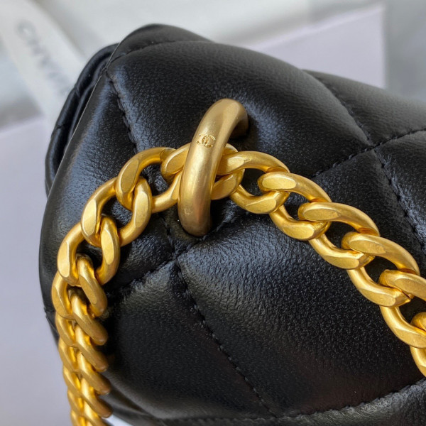 CL MINI FLAP BAG