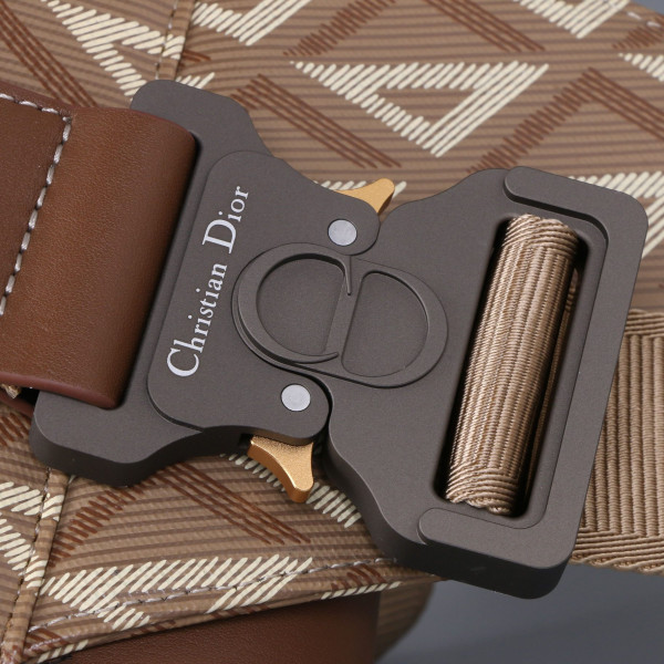 D*or saddle bag