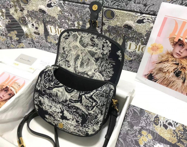 D*or bobby bag medium