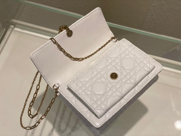 D*or lady D*or chain pouch