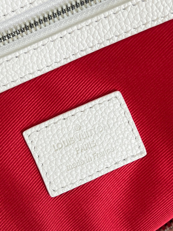 l**is V*t*n keepall 50b