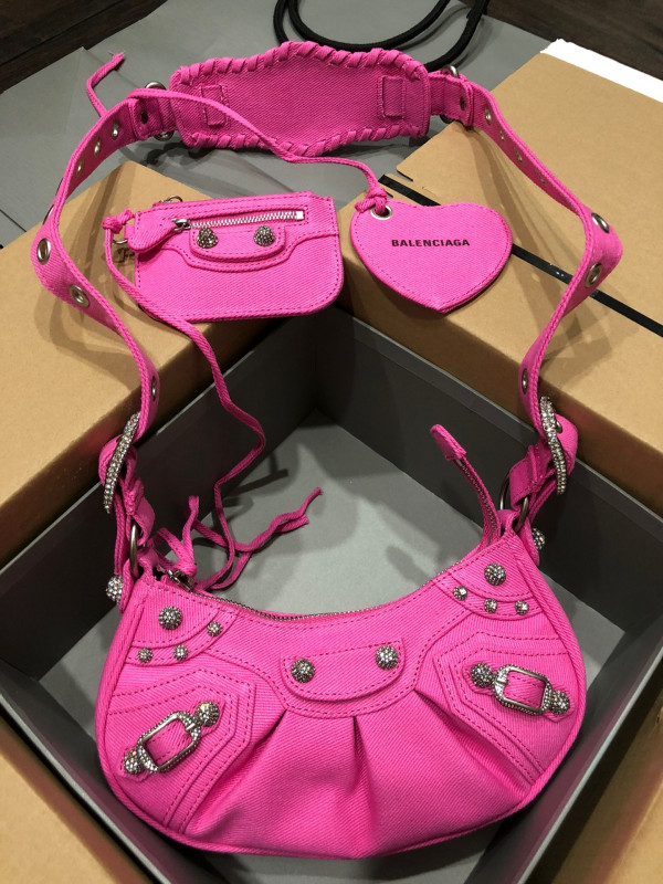 Ba*len*cia*ga women''s le cagole xs shoulder bag