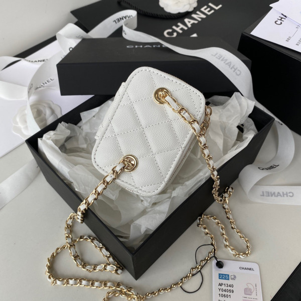 CL SMALL VANITY WITH CHAIN