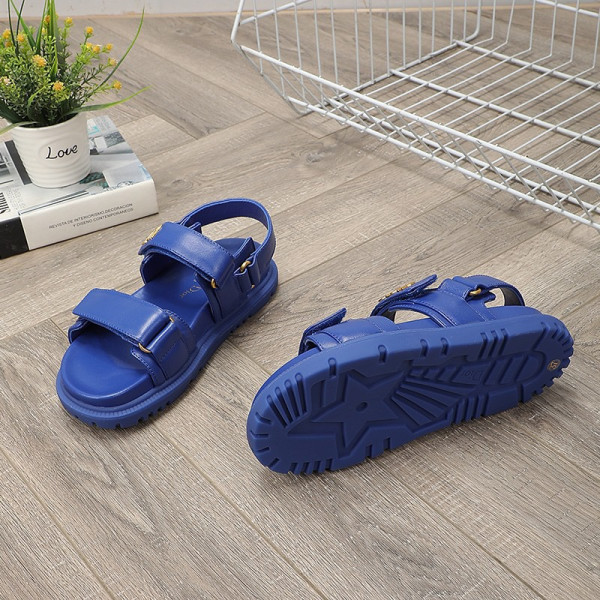 D*oract sandal