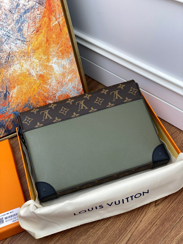 l**is V*t*n pochette voyage steamer