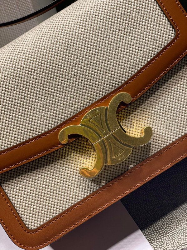 Ce**e teen triomphe bag