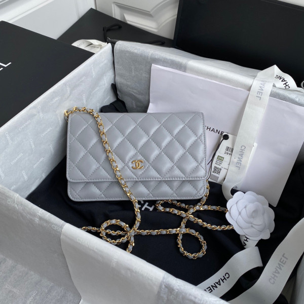 CL CHAIN WALLET LAMBSKIN NEW EDITION