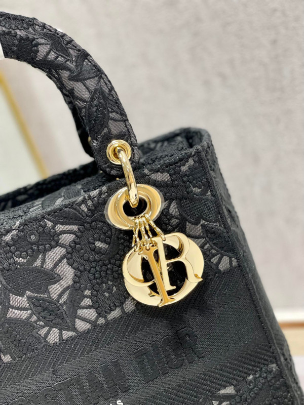 D*or lady d-lite bag