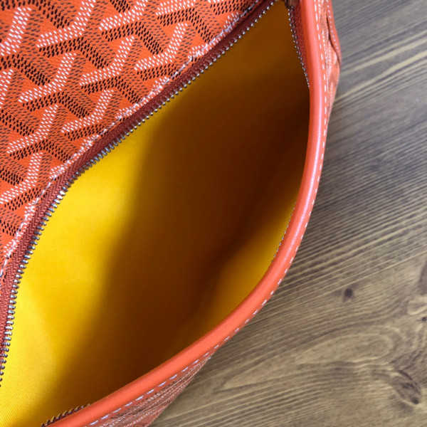 Go*ard toiletry bag