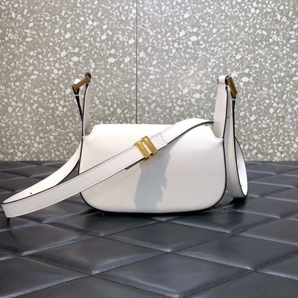 VALENTINO VLOGO CHAIN SMALL CALFSKIN SHOULDER BAG