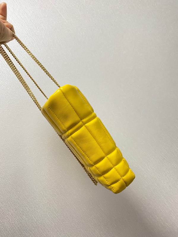 B**rry micro lola bucket bag