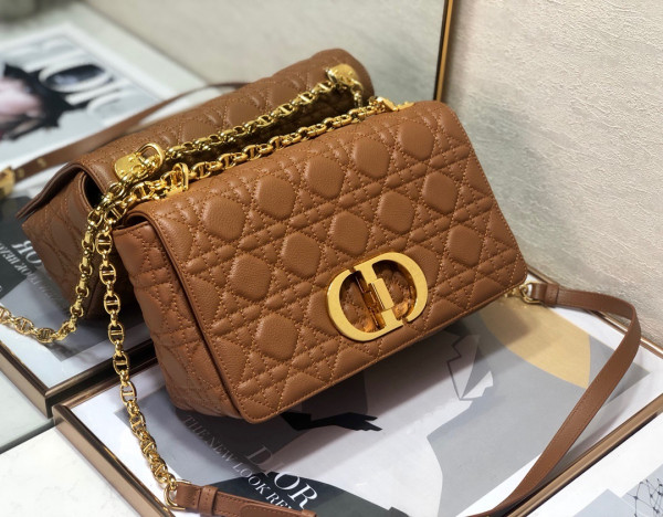 D*or medium D*or caro bag