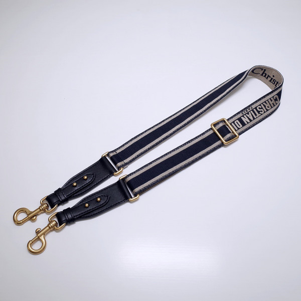 D*or adjustable shoulder strap