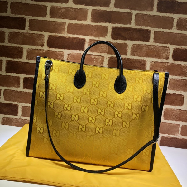 G*u*i off the grid tote bag