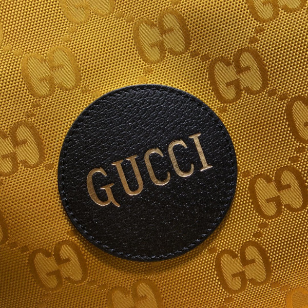 G*u*i off the grid tote bag