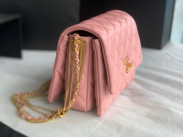 CL MINI FLAP BAG