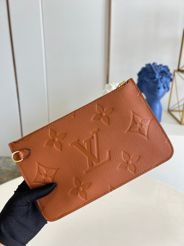 l**is V*t*n neverfull mm