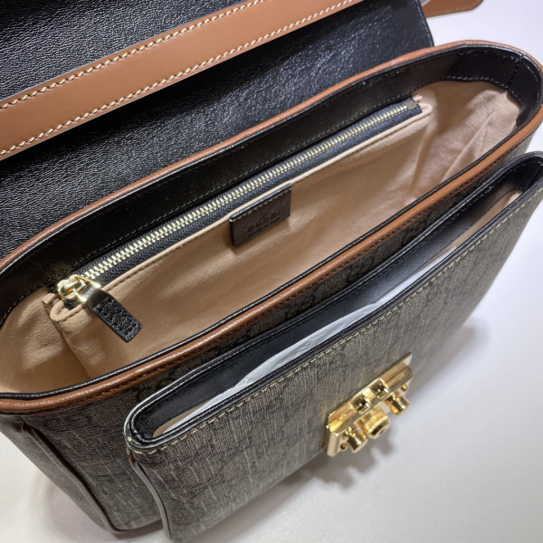 G*u*i padlock small shoulder bag