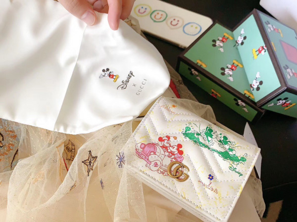 disney x G*u*i wallet