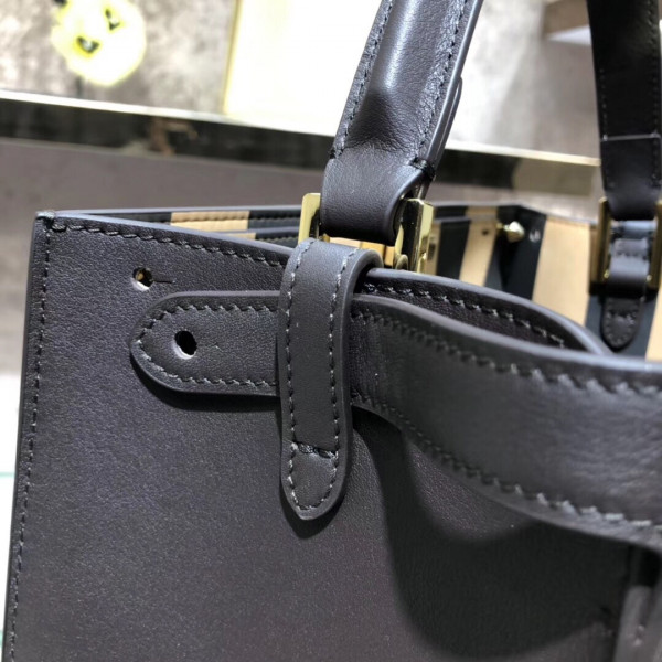 F**di peekaboo bag