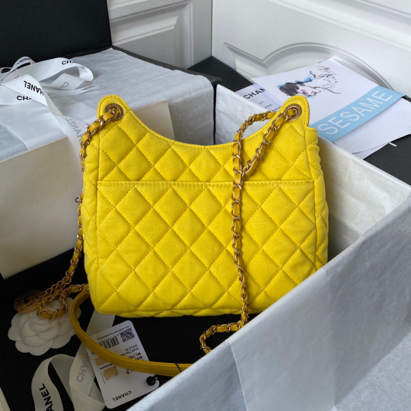 CL HOBO HANDBAG